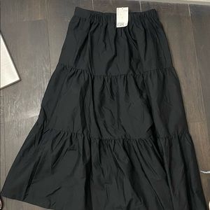 Black midi skirt